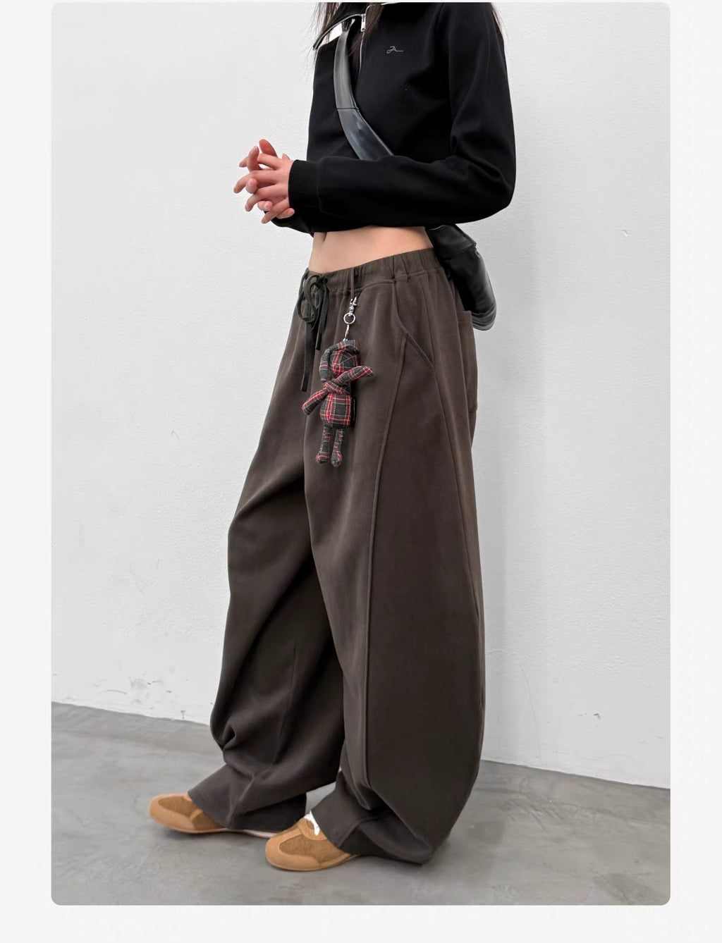 Roaringwild a arch Roaring Beast Loose Drawstring Sickle Pants