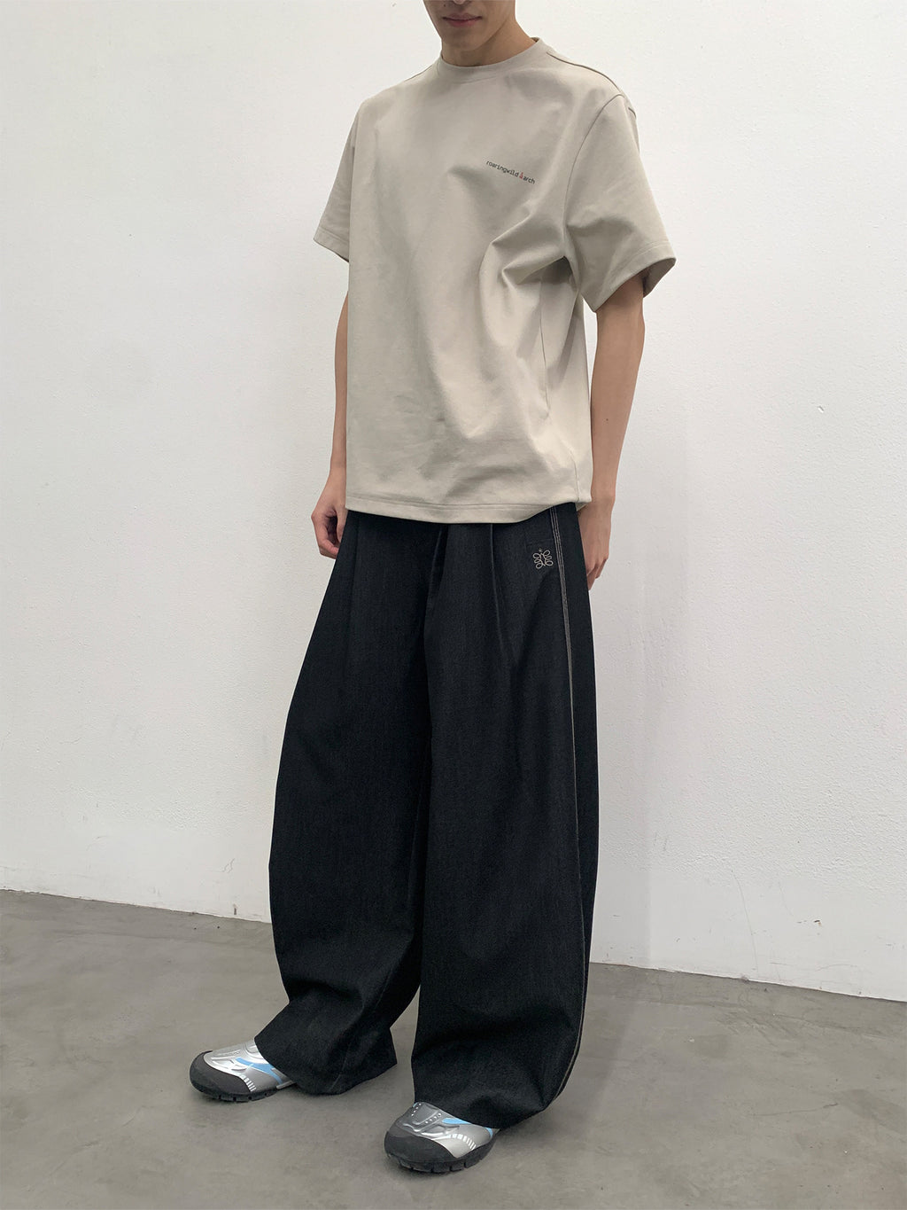 Roaringwild Drapey Wide-Leg Pants with Scimitar Design