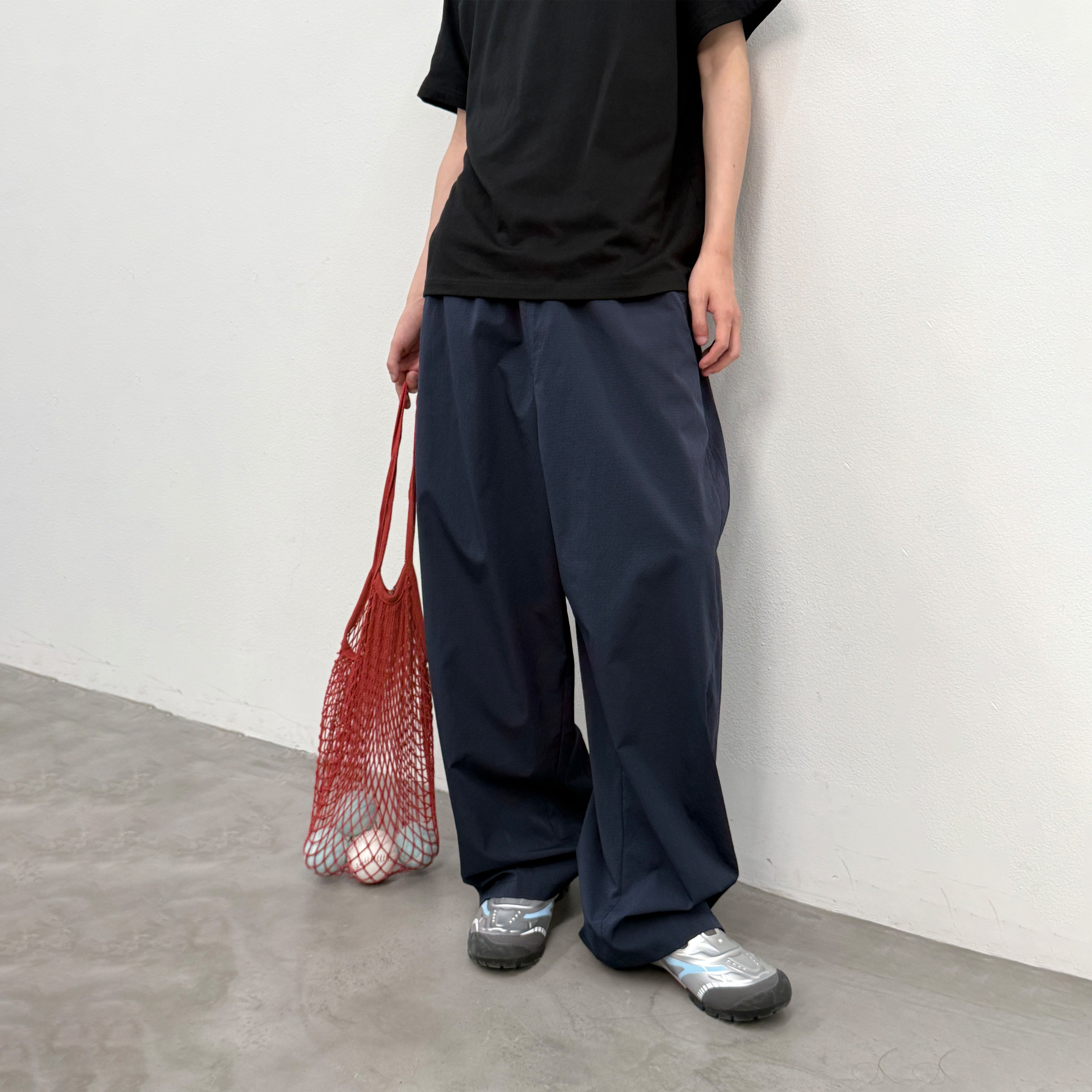 Lightweight Wide-Leg Workwear Trousers